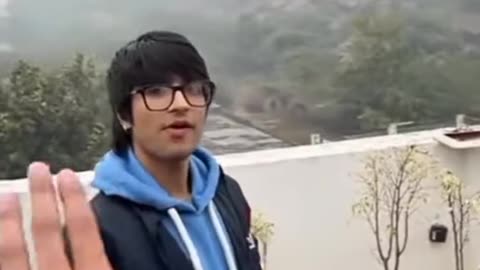 @Elvish Yadav Vlogs लेनेवाले है @Sourav Joshi Vlogs के गांव में जमीन