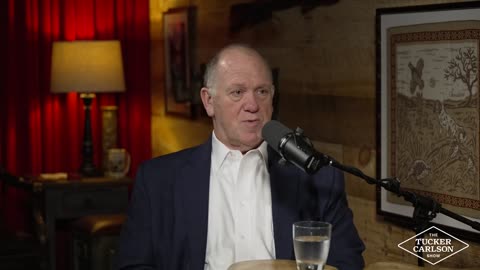 Tom Homan Tells Tucker Carlson He Had 'Falling-Out' With Alejandro Mayorkas Over Transgender Policy