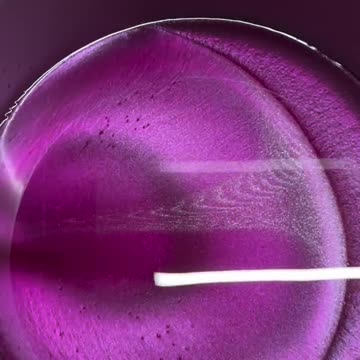 Reviews and Demonstrates Melting Sexy Smooth Tickled Pink Hard Wax!