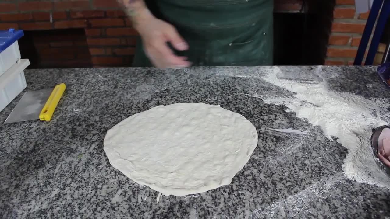 aula - 58 Calzone