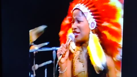 Rufus and Chaka Khan Once You Get Started 1975 Live/CeeCmusic on YouTube