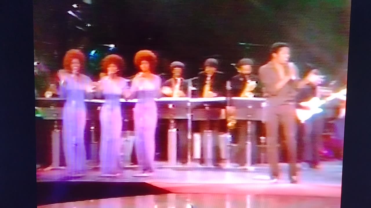 Luther Ingram His Eye Is On The Sparrow 1972 Live