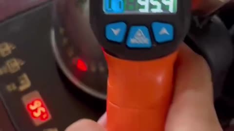 Non-contact Pyrometer 400/800°C Digital Infrared Thermometer