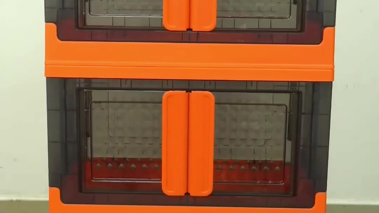 Discover Functional and Vibrant Plastic Storage Boxes: Find Your Perfect Color!