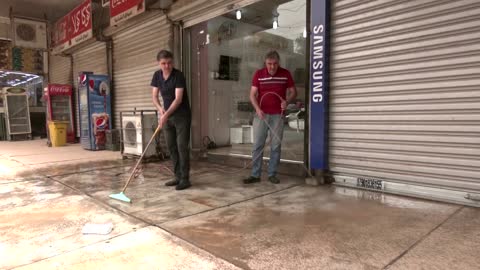 Dust storms hit Iraq, dozens hospitalized