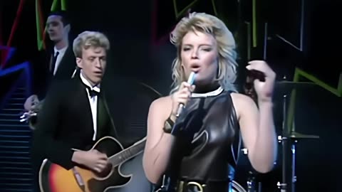 Kim Wilde - Love Blonde (Top Pops 04.08.1983) (Upscaled) UHD 4K