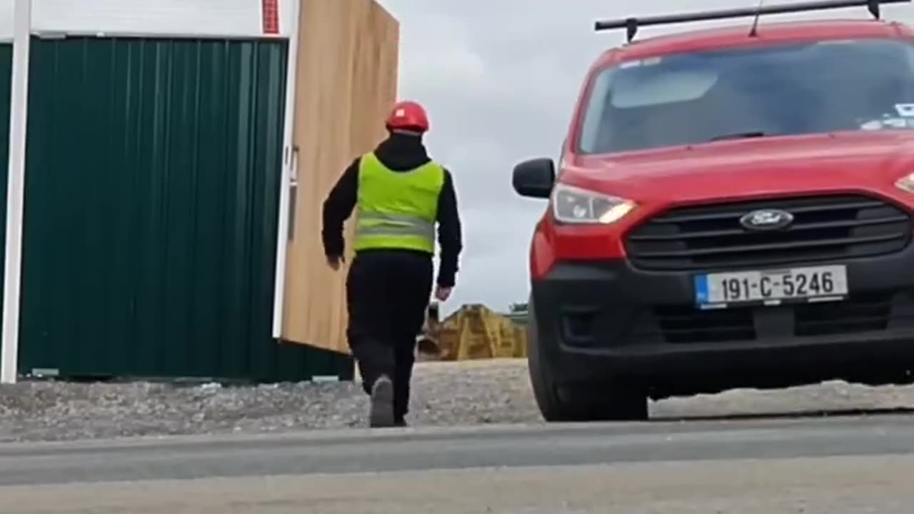 📍 Clonmel Last week the workers building an immigrant camp disturbed 2