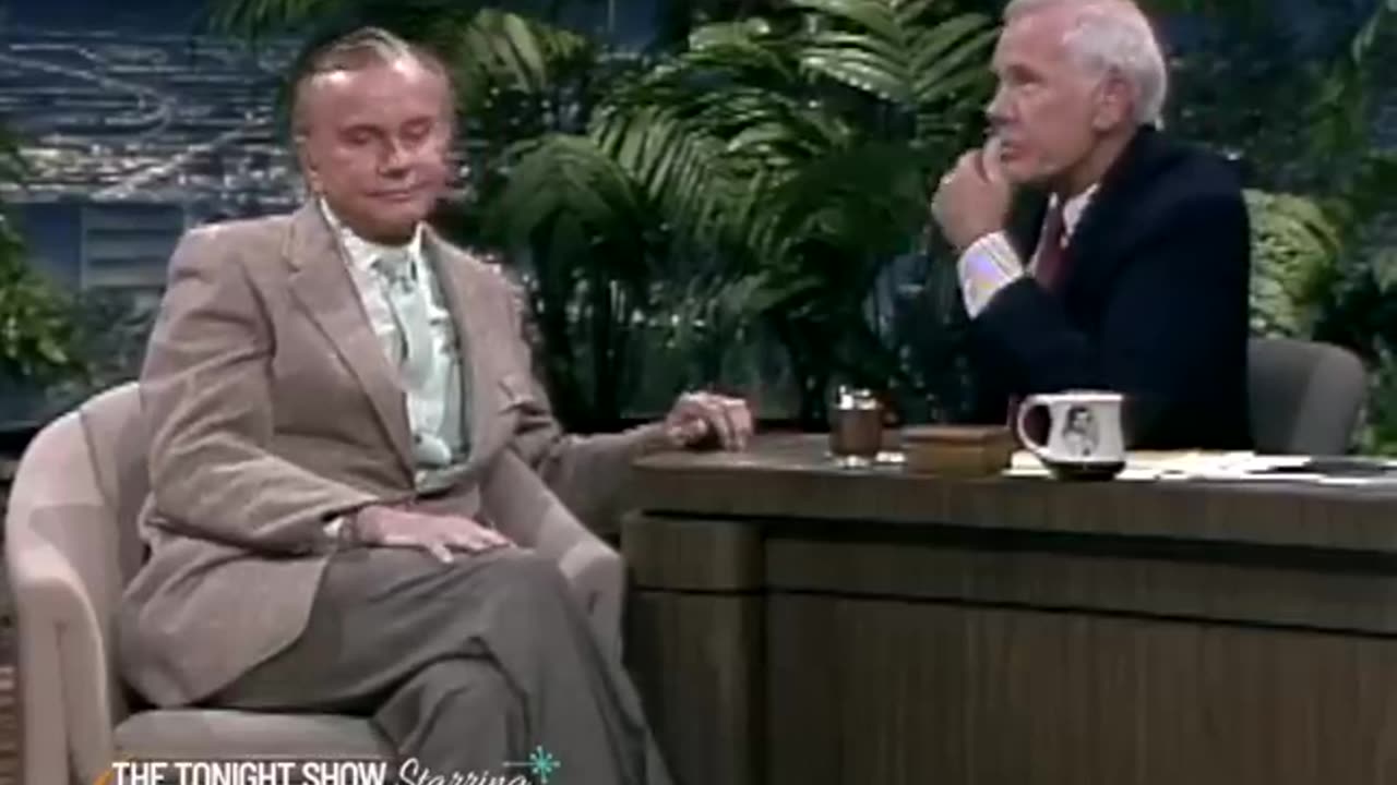 Jack Paar Returns to The Tonight Show - Carson Tonight Show