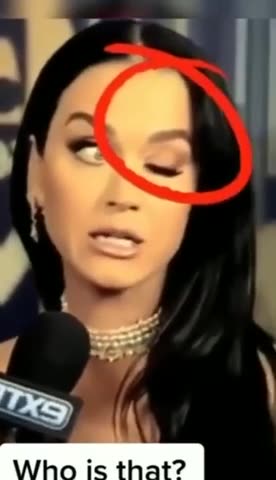 Katy”Malfunctioning”Perry