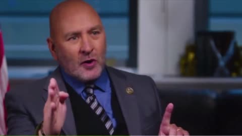 Clay Higgins confirms to Lara Logan that FBI assets were on busses that were at the Capitol on J6