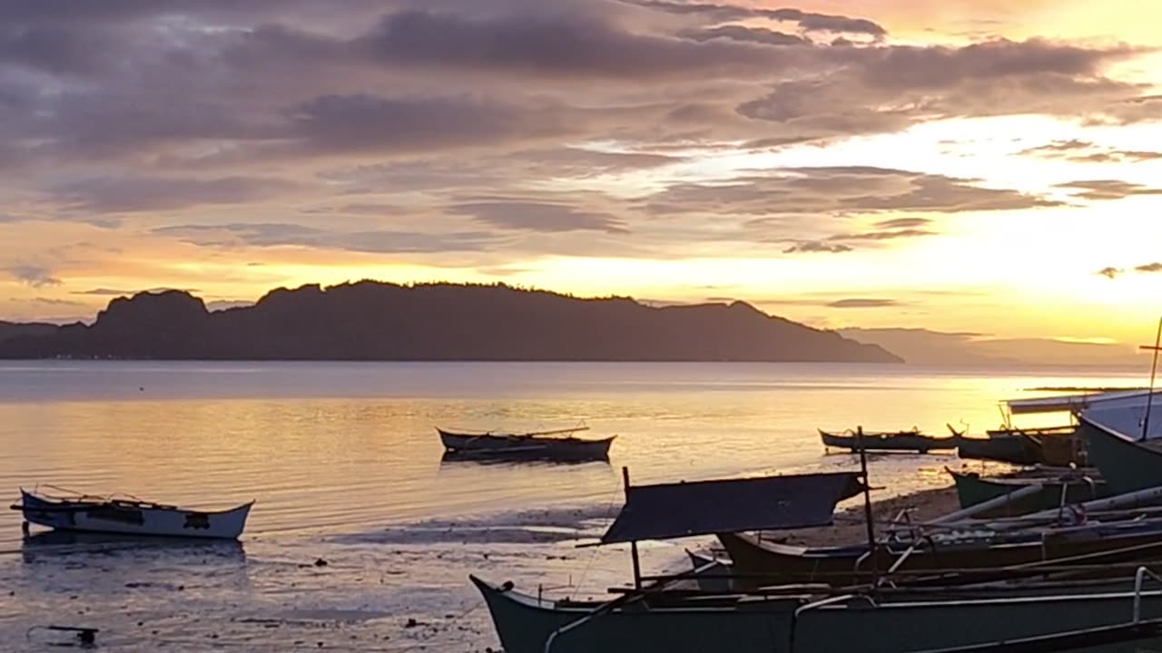 Beautiful Coastal Sun Setting ❤️