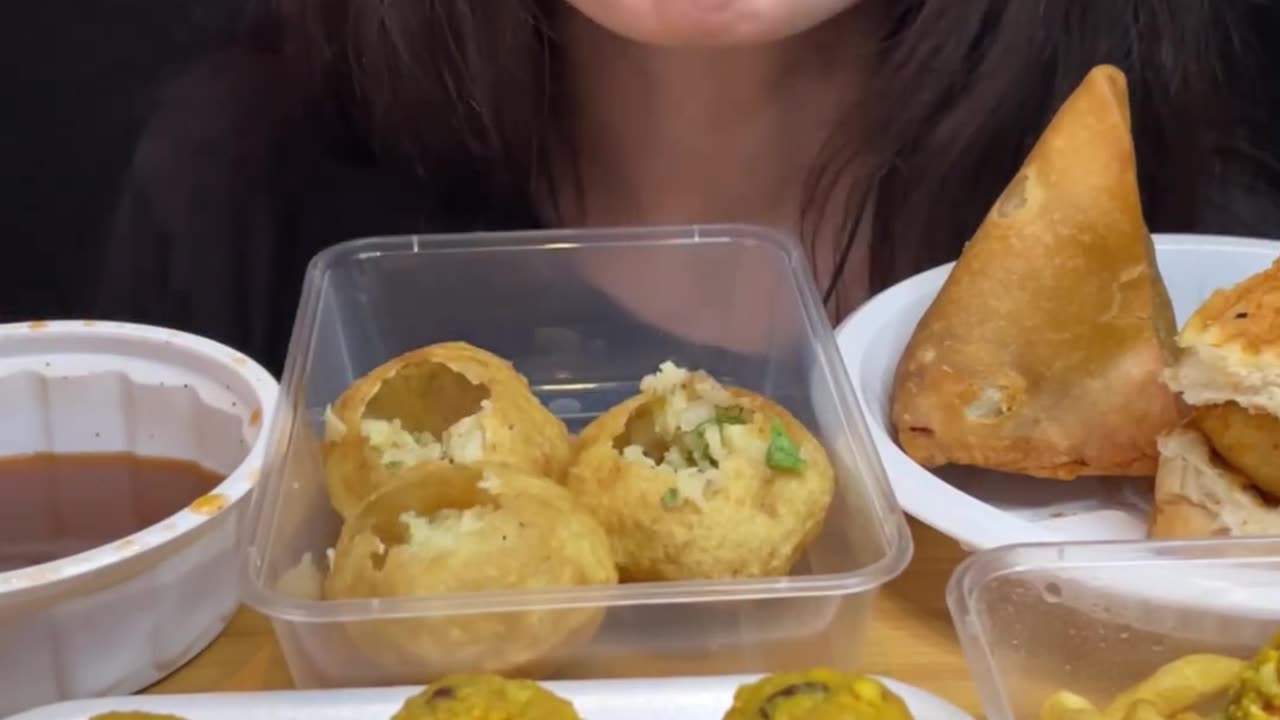 ASMR INDIAN STREET FOOD MUKBANG (No Talking) EATING PANI PURI, PANEER ROLL, VADA PAV, SAMOSA