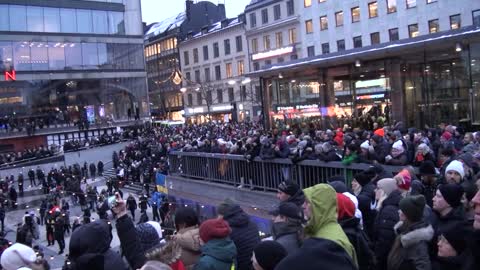 Heiko Schöning speaking on a No to vaccine passport demonstration in Stockholm January 22, 2022