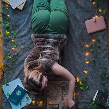 Writing fantasy is my fav 📚🌳