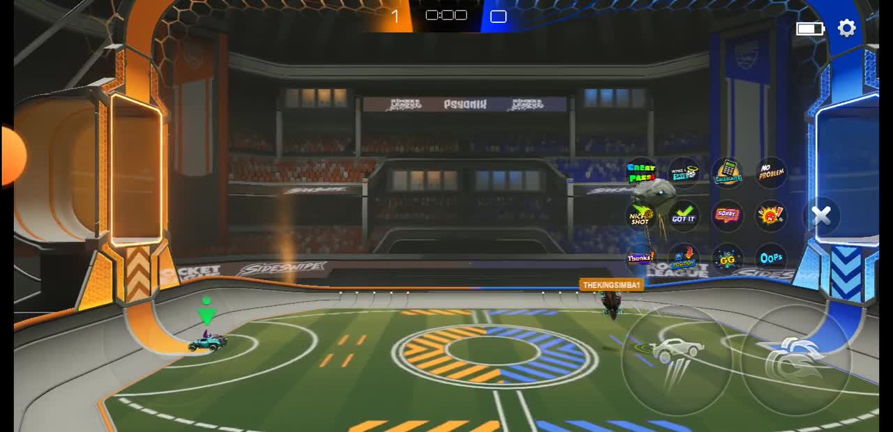 PLAYING ROCKET LEAGUE FOLLOW/LIKE