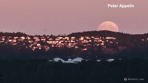 Time-lapse video shows total lunar eclipse from Sweden