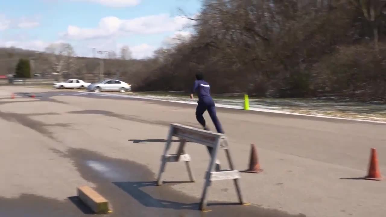 Video Of Nashville PD Physical Fitness Test Is Major Cringe