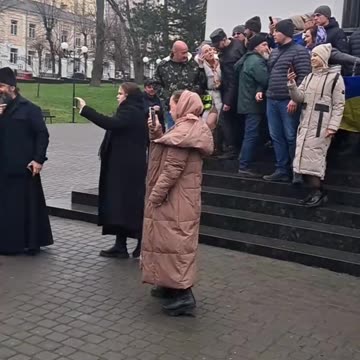Ukrainian continue their attacks against the Orthodox Church.