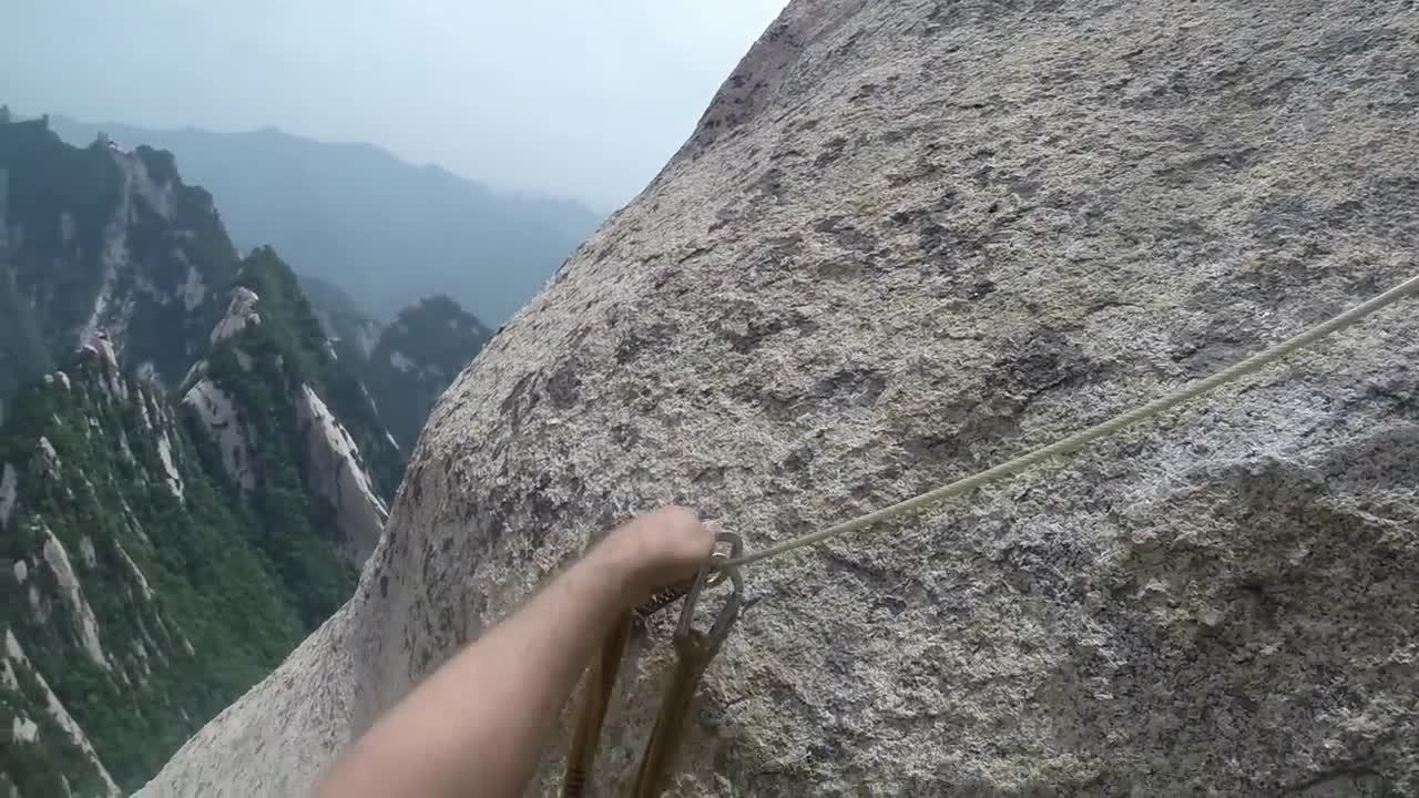 Hua Shan Cliffside Plank Walk