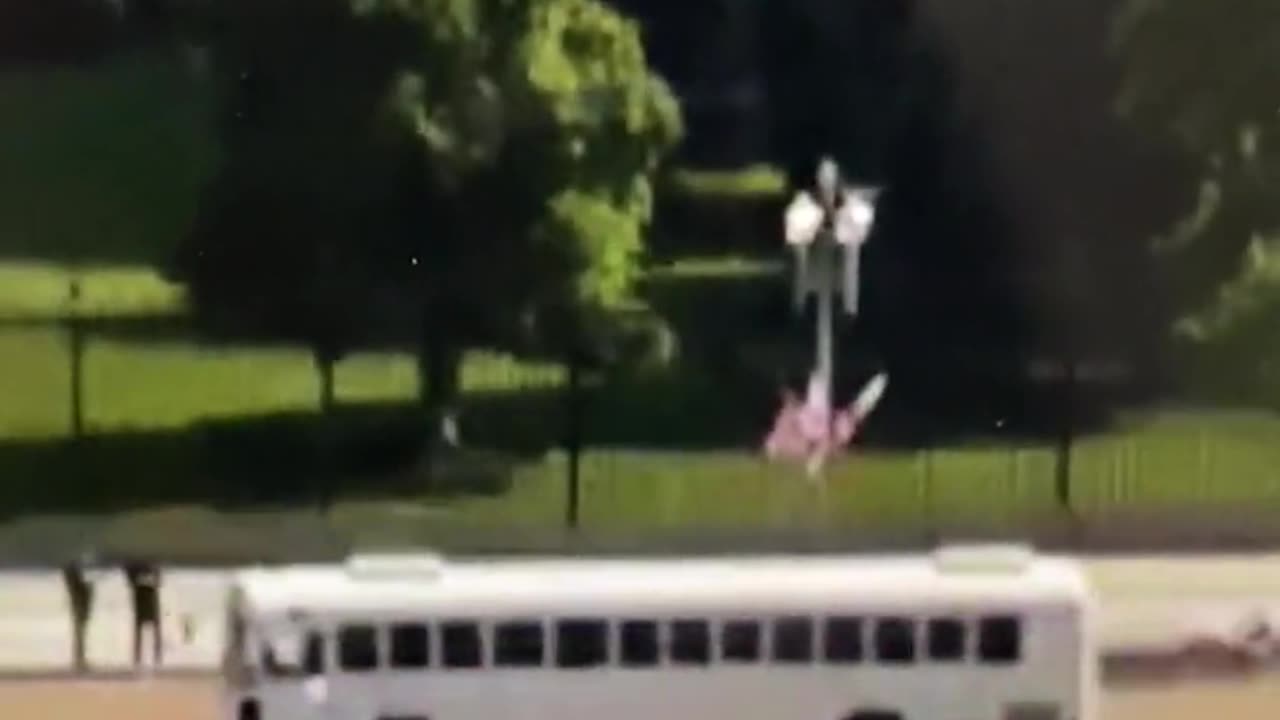 White Hat Military Bus At The White House?