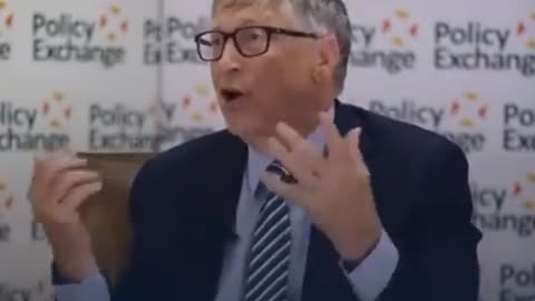 ▶ EXTRAIT-RQ + LIENS parus (14 nov 2021) : Bill Gates - le vaccin ne bloque pas le virus…