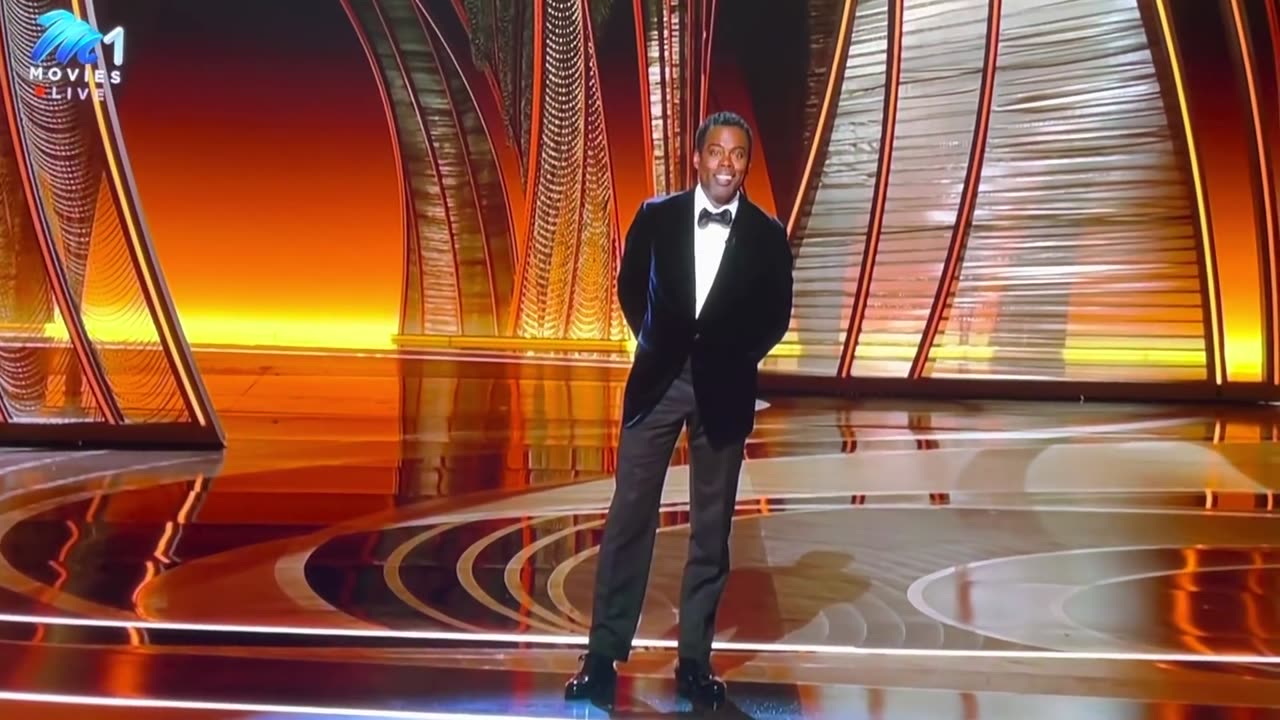 WILL SMITH SMACKS CHRIS ROCK at #2022 OSCARS