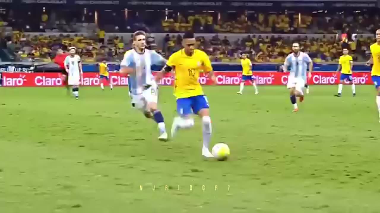 #videos #virals #cr7 #messi #ronaldo7 #neymar #neymarjr #viralshort #videos