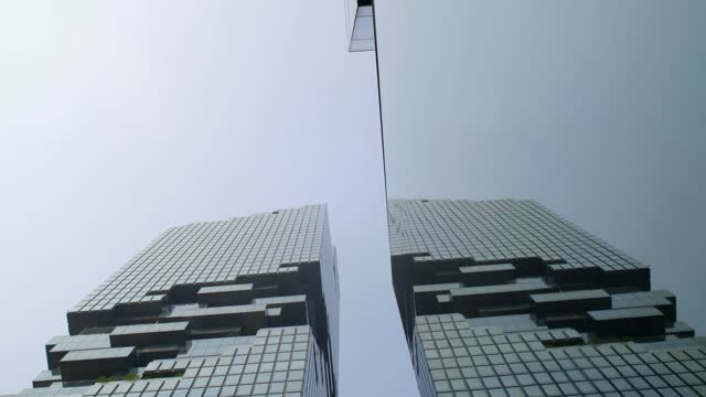 The magic of architecture-MahaNakhon Skyscraper Reflected 😍