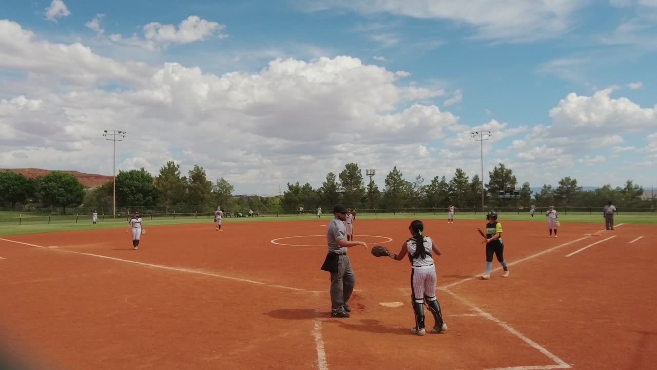Hotshots-Murphy v. Grand Valley Elite Zambrano