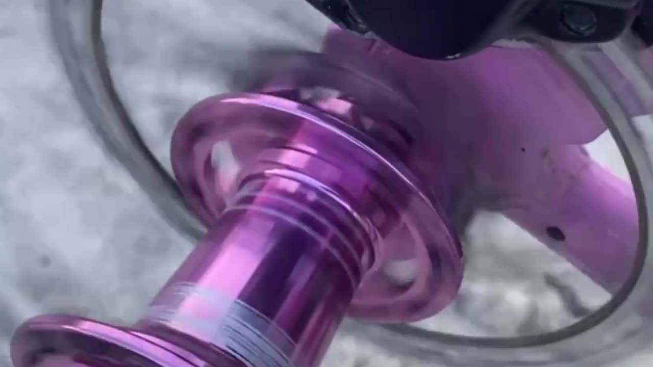 Cubo HASSNS Pro7 ROSA na GIOS Monstra!