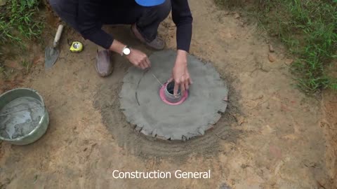 Construction Of Hydroelectricity With The Unit In The Middle Of The Lake