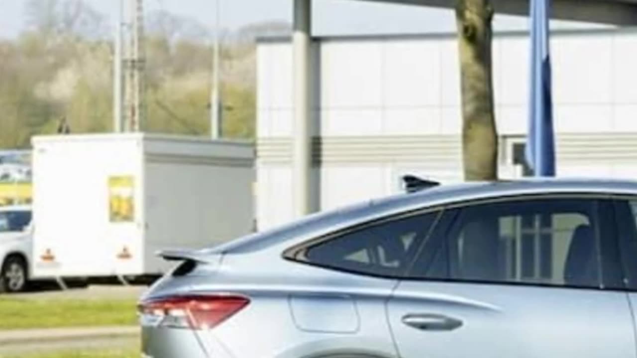 Hyundai’s new IONIQ 9 electric SUV looks even bigger in latest US testing video