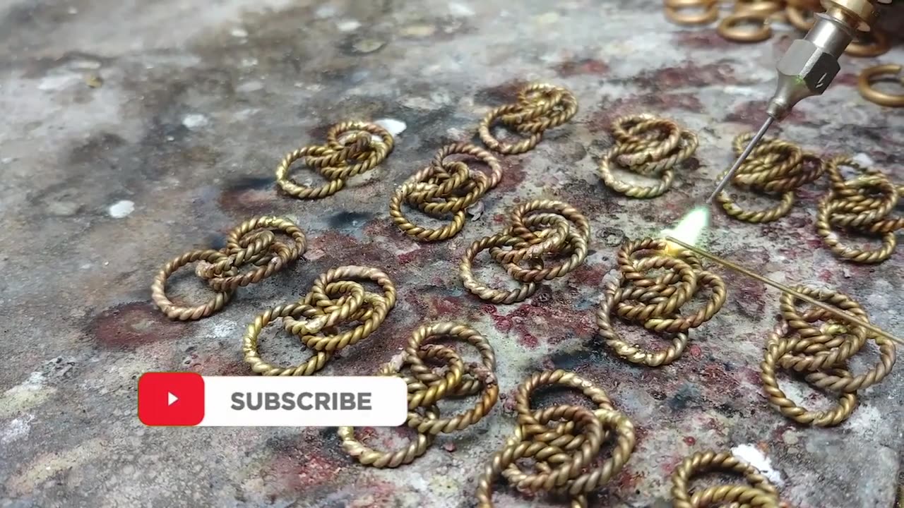 How to Make A Golden Dragon Bracelet