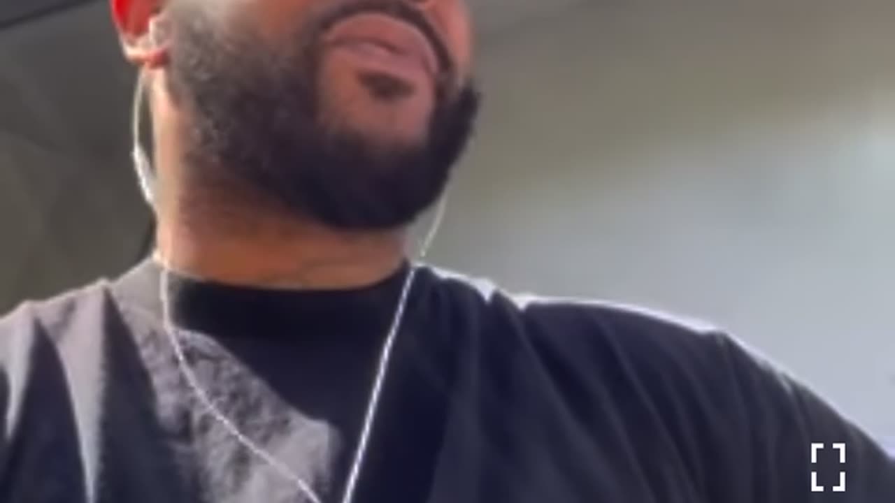 Slave master vibes. Cracka azz cracka vibes but it be so calld hoodies