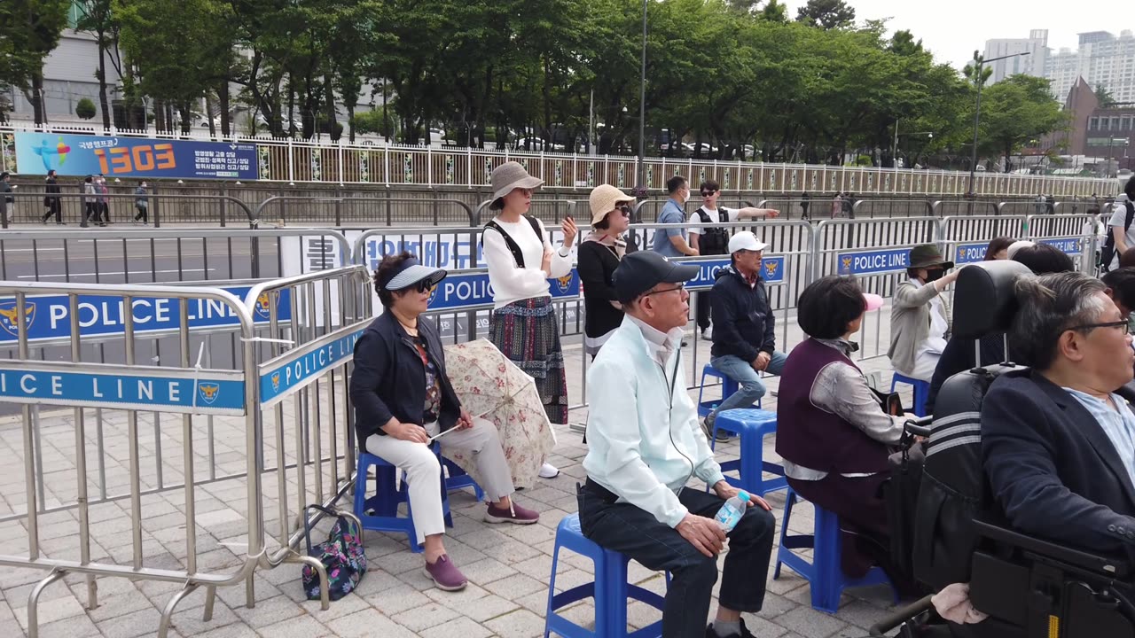 [#15] 우리는 그 동안 의사들에게 속았다.(제9차 백신 규탄 집회 백진협 강숙경)