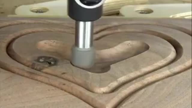 Amaiging Wood Design Machine