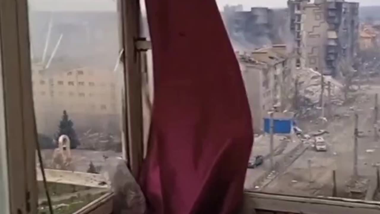 Ukrainian soldiers hiding in residential buildings in Artyomovsk (Bakhmut)