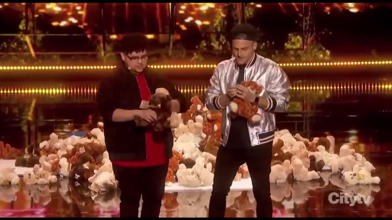 Amazing American got talent ! Top magicians.