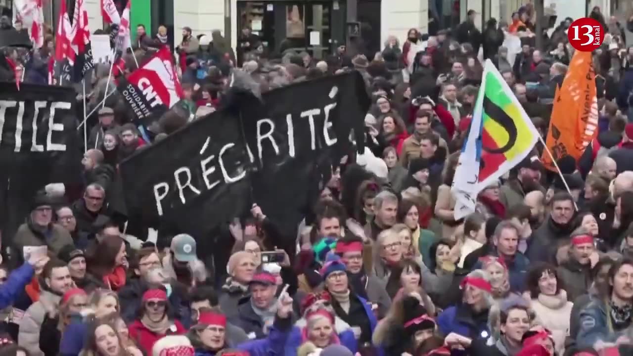 Thousands in Paris protest against pension reform, government's 'disregard' for opposition