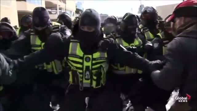 Martial Law in Canada getting Violent - Tear Gas & Beating Protestors