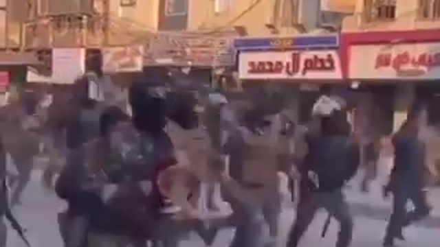 Iran-backed security units forced to flee by protesters and Iraqi army