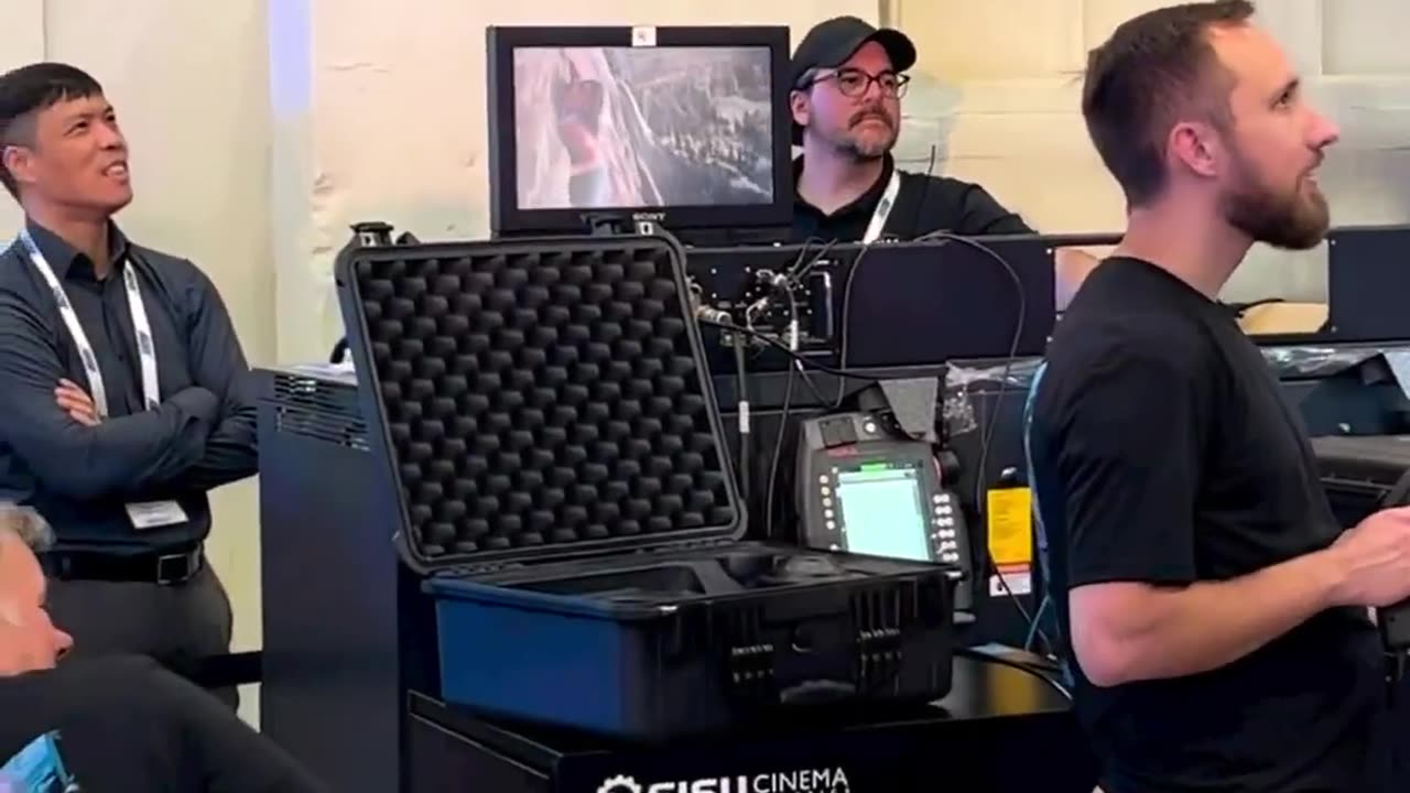 Behind the scene Hollywood