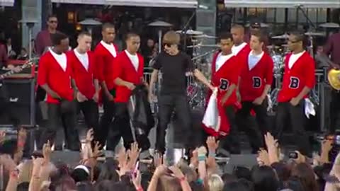 Justin Bieber stage performance