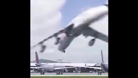 Funny airplane ✈️