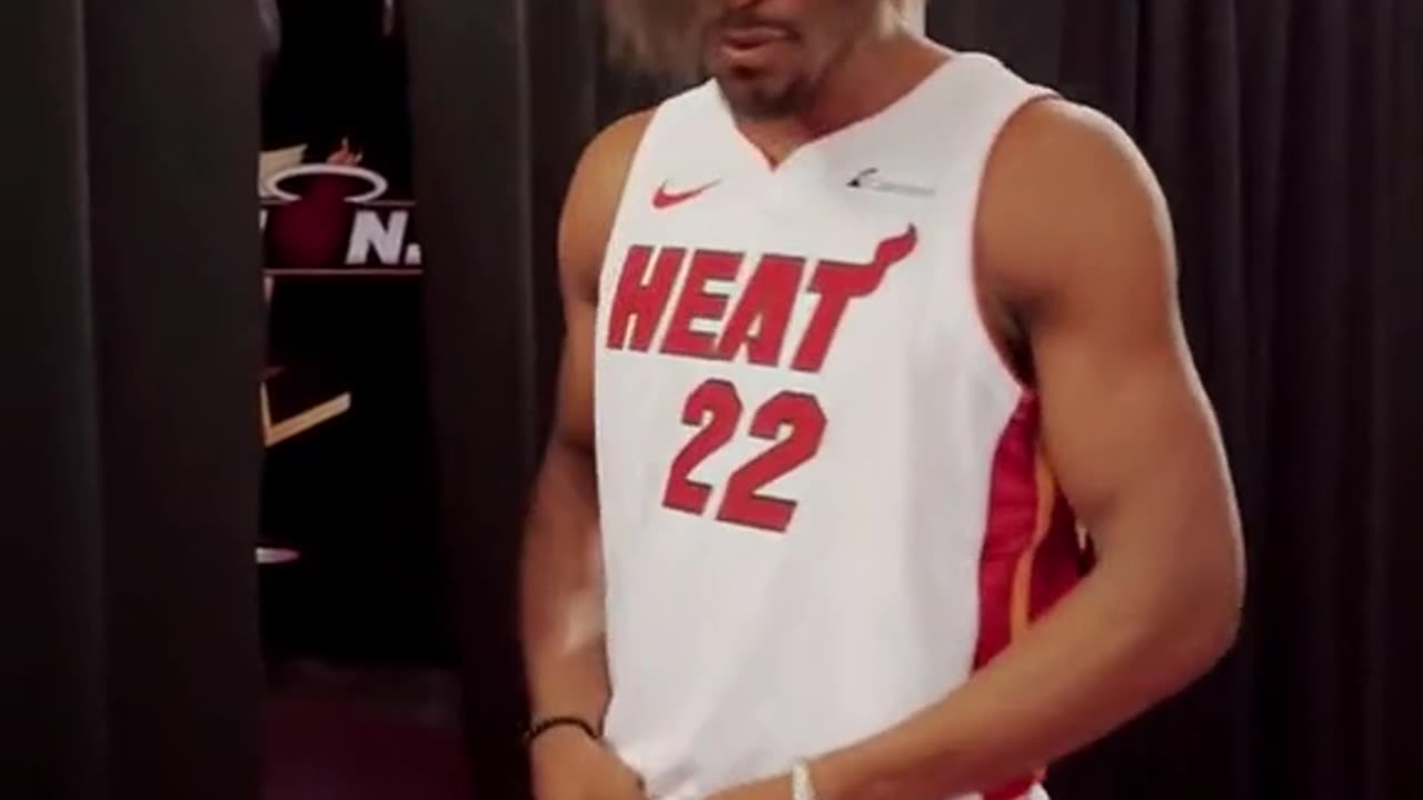NBA star Jimmy Butler debut new "emo" look at Miami Heat's media day