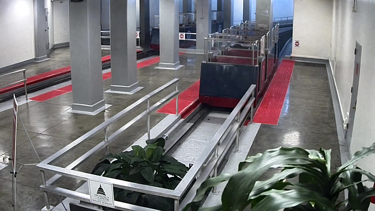 0850RSOBBASenateSubway_2021-01-05_05h00min01s323ms.mp4