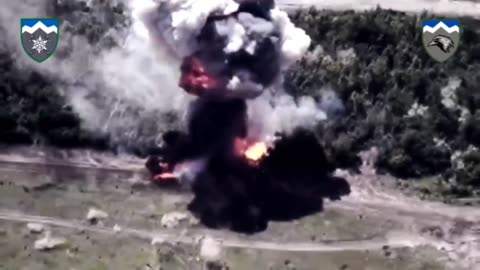 The most epic detonation of the ammunition of the Russian 152-mm self-