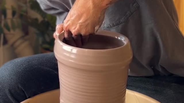 What are we making today #pottery #asmr #satisfying