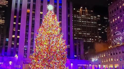 NBC uses Joy To The World as the tree lighting song