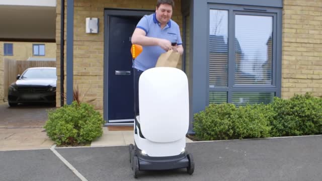 9 MOST ADVANCED DELIVERY ROBOTS IN THE WORLD must watch